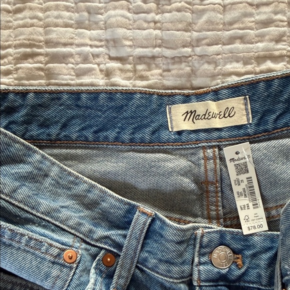 Madewell Light Blue Distressed Jean Shorts - Picture 2 of 3